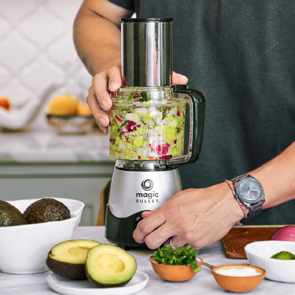 Magic Bullet Kitchen Express: Procesador Picatodo y Licuadora