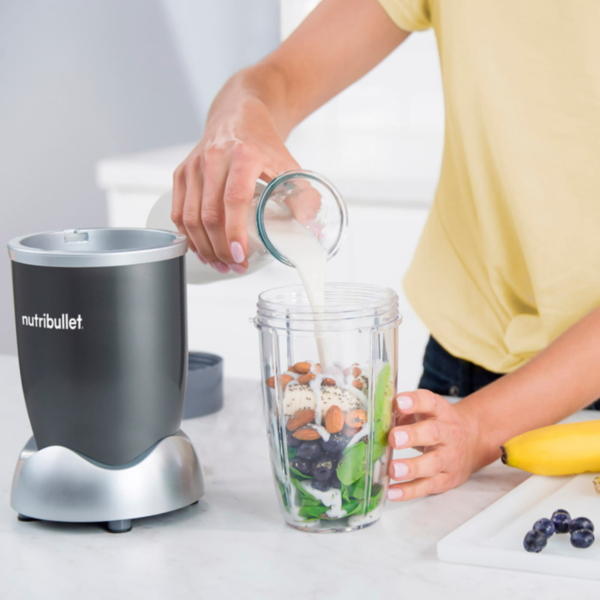 Nutribullet de 600 Watts y 8 Piezas Color Gris